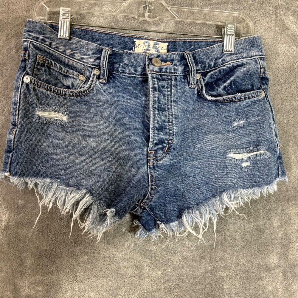 We The Free Women’s Distressed Denim Shorts SIZE 25 Free People Y2K Festival